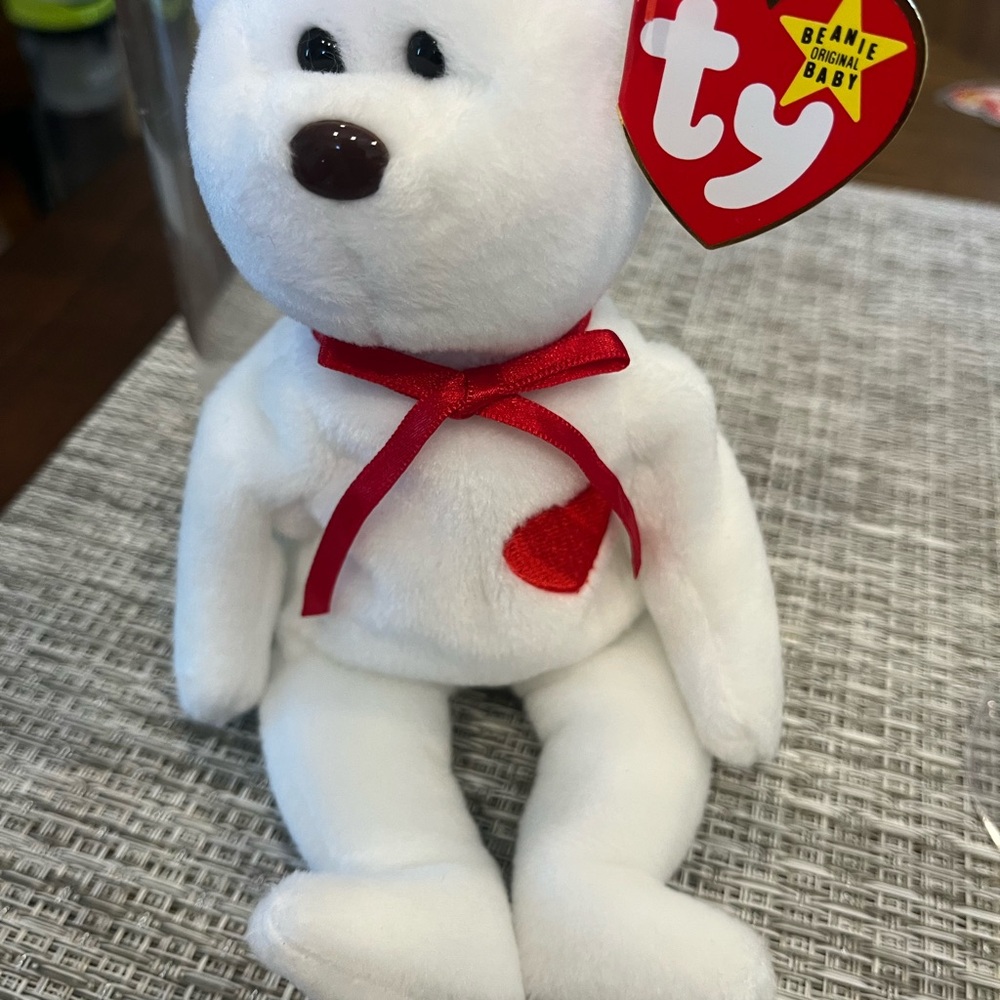 Beanie baby Valentino White and Red Stuffed Animal Plush 1993 with year error